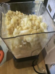 vegan no oil creamy cauliflower alfredo sauce in blendtec by very veganish