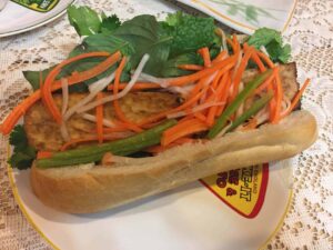 vietnamese banh mi do chua pickled carrot and daikon