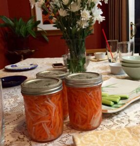 vietnamese banh mi do chua pickled carrot and daikon