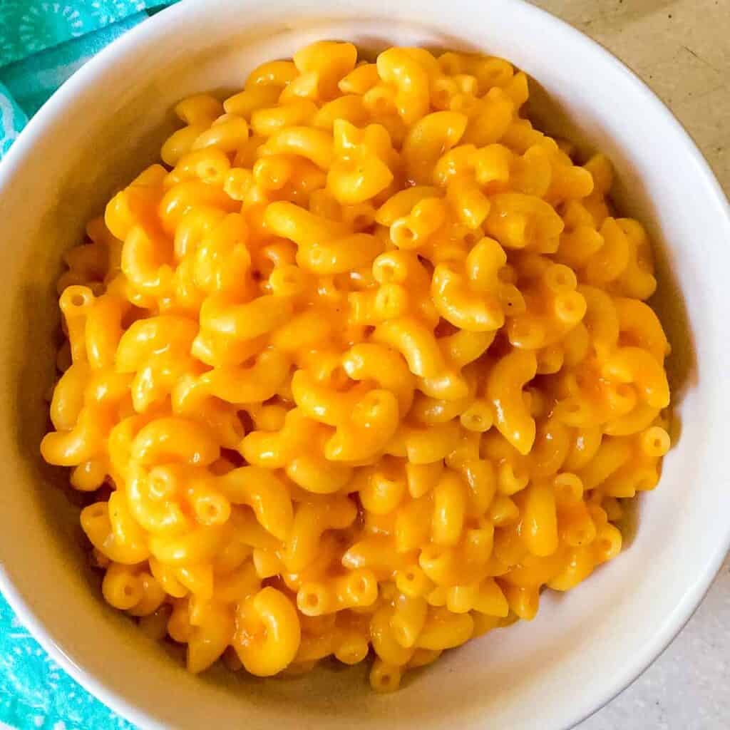 closeup of macaroni and cheese