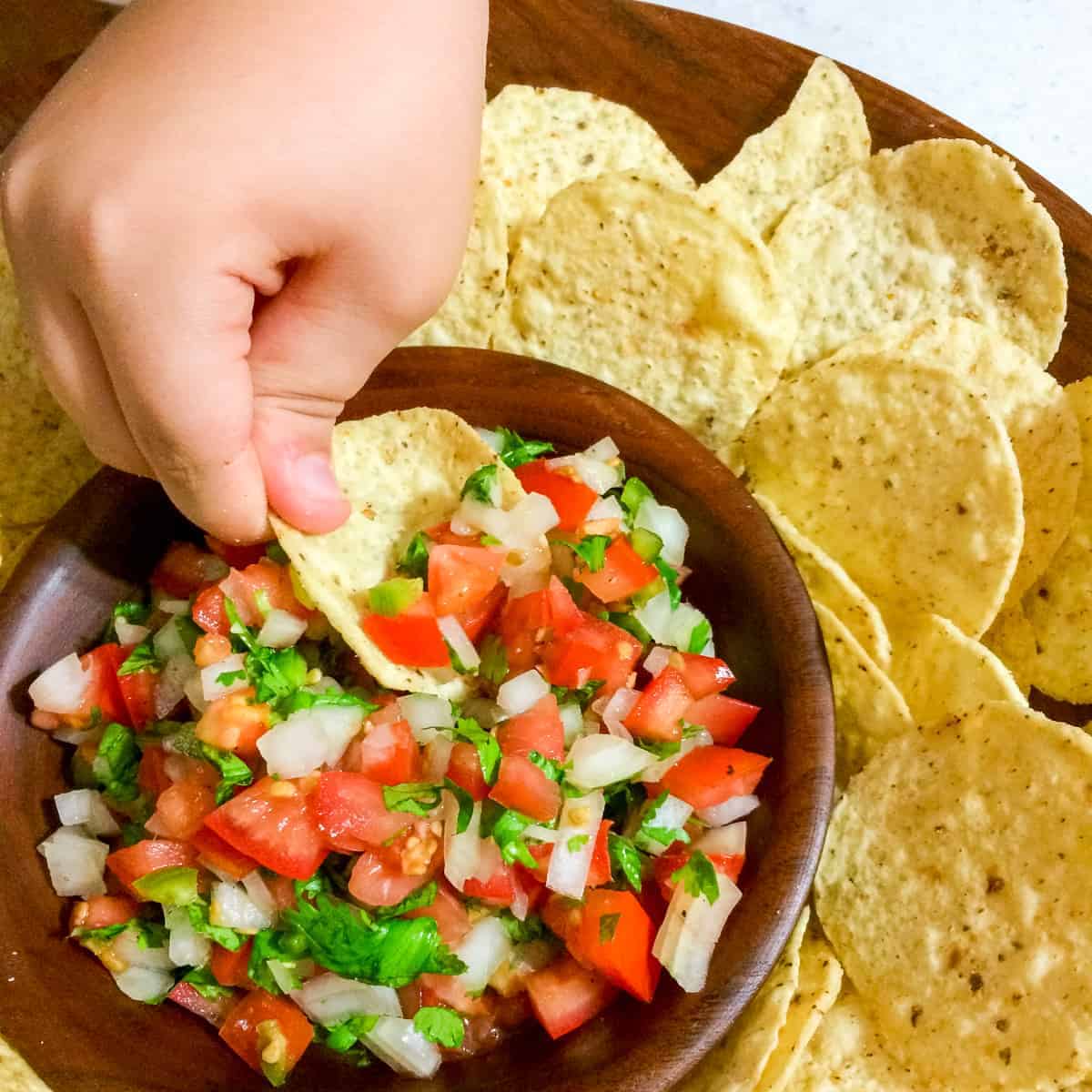 Unboxing fry daddy Presto 05420 , home cook tortilla chips, bean dip, salsa  fresca! pico de gallo. 