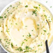 mashed potatoes in bowl with chives