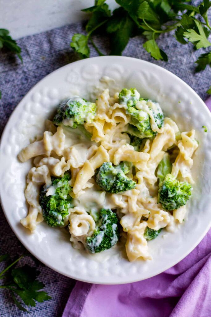 Gigli Pasta with Broccoli and Vegan White Sauce Very Veganish