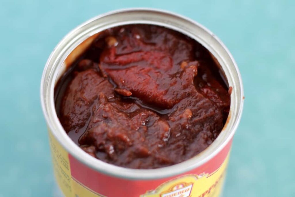 Vegan Chipotle Crema (chipotle lime cashew cream)