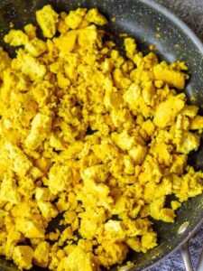 cropped-Featured-Super-Eggy-Tofu-Scramble-Seasoning-with-Black-Salt-1