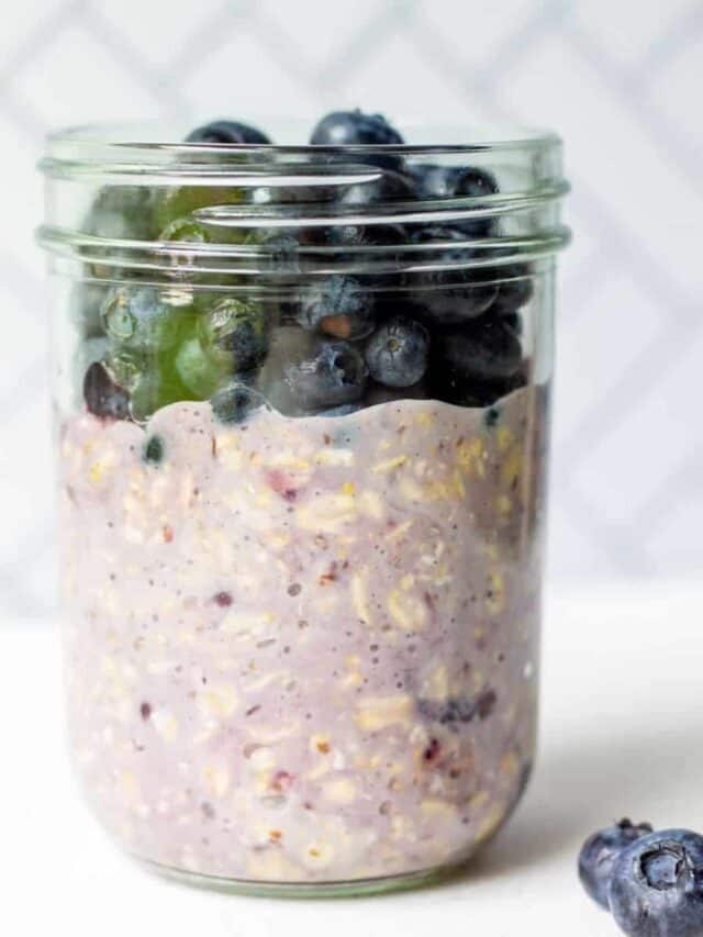 Blueberry Overnight Oats with Jam Story
