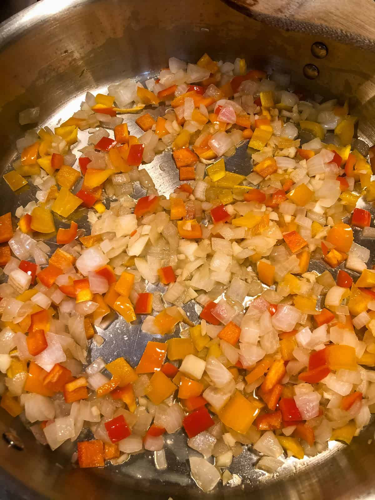 Process step 2 - saute bell pepper and garlic